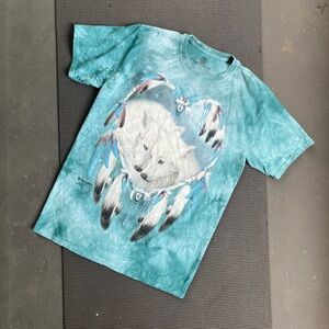 The Mountain Double Wolf & Turquoise Tie Dye Graphic Short Sleeve T-shirt